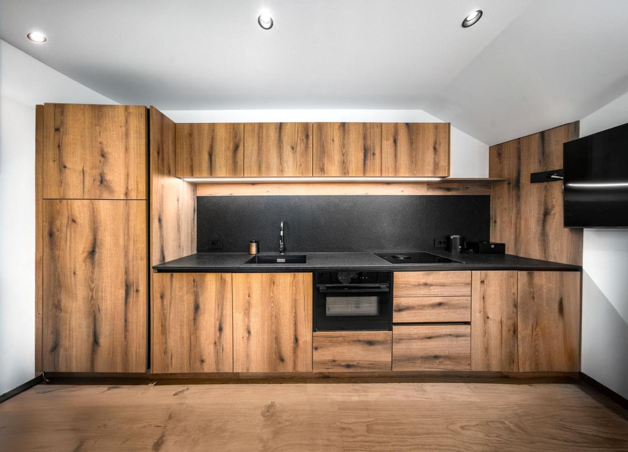 Pana Apartment