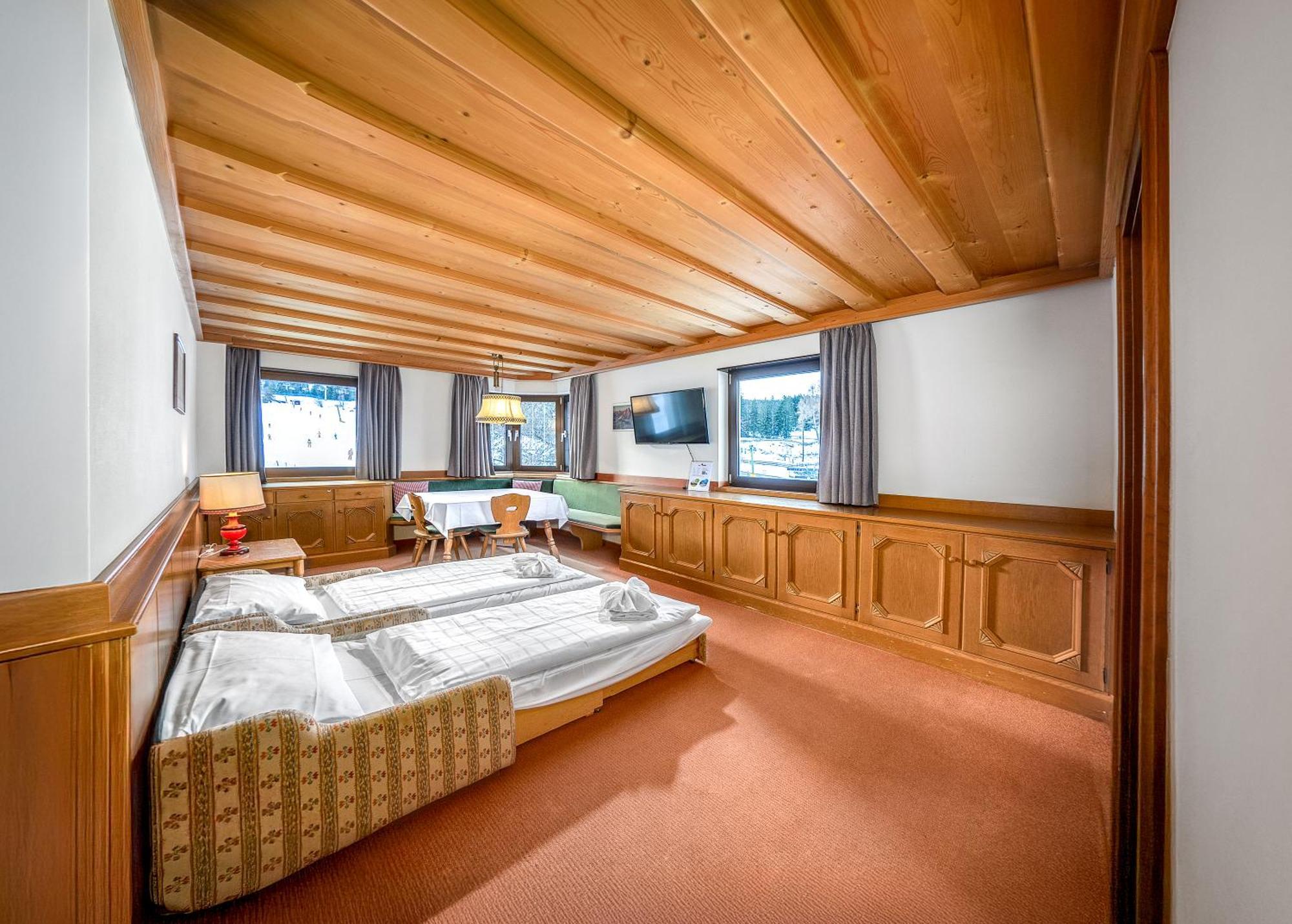 Pana Apartment