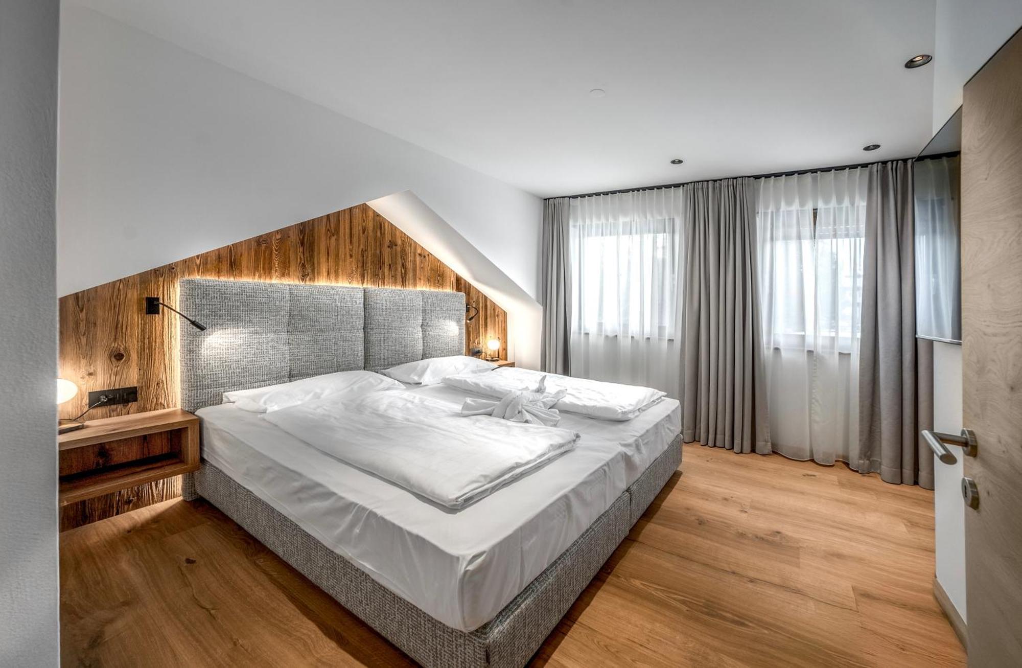 Pana Apartment *