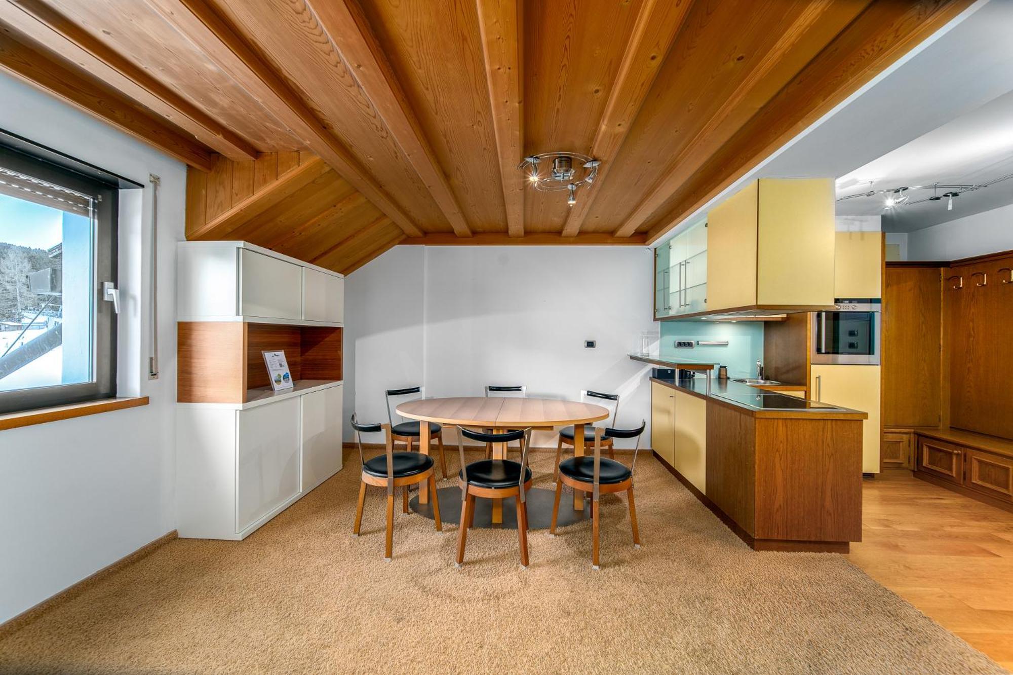 Pana Apartment *